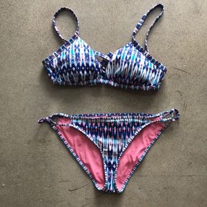 LIKE NEW Bikini set